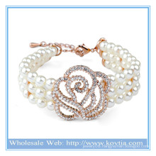 Wholesale fashion France crown shape pearl bracelet